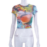 Printed tight short cropped short sleeved T-shirt with exposed navel
