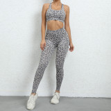 Leopard print yoga suit, beautiful back, tight fitting exercise set, peach buttocks lifting, high waist fitness set