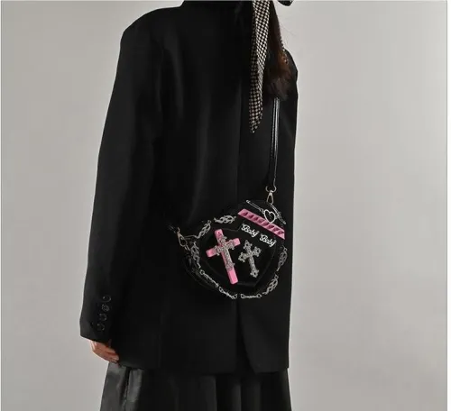 Heart shaped bag with personalized rivet punk style shoulder bag