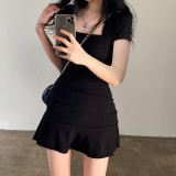 Square neck, simple and fashionable small black dress, short sleeved pleated waist wrap, buttocks, one piece, short