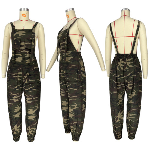 Loose camouflage work suit jumpsuit with straps