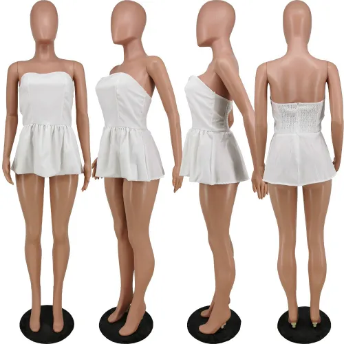 Fashionable and minimalist wrap chest skirt