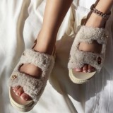 Short hair thick sole wide band with cute style sandals
