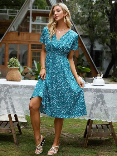 Summer floral print short sleeved dress