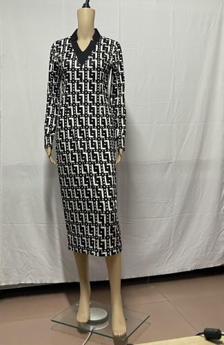 Digital printed plaid long sleeved V-neck high waisted long sleeved dress (with belt included)