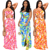Fashionable women's printed bra and two piece skirt with large hem