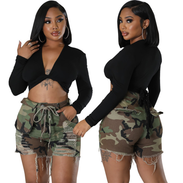 Fashionable slim fitting trend stretch camouflage denim shorts