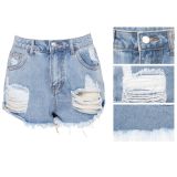 Fashionable and versatile slim fitting, washed and torn denim bulletless shorts