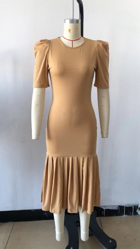 Short sleeved round neck wrap hip skirt pleated mid length dress