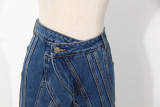 Asymmetric diagonal waist placket jeans