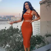 One shoulder bra mid length solid color dress