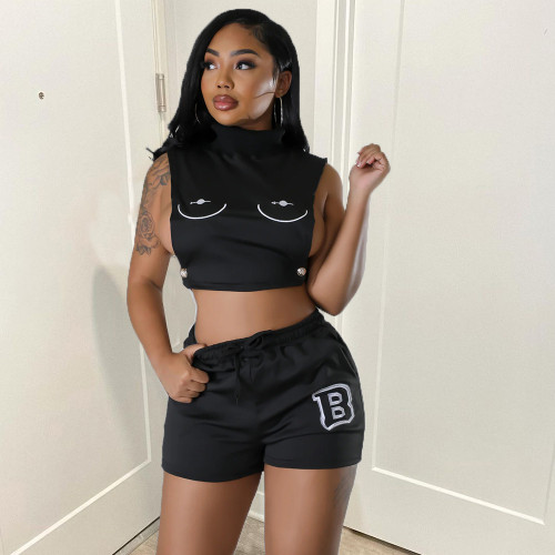 Sleeveless top with exposed navel embroidered letter shorts set