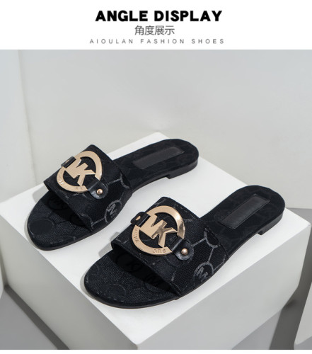 Leisure embroidered women's slippers