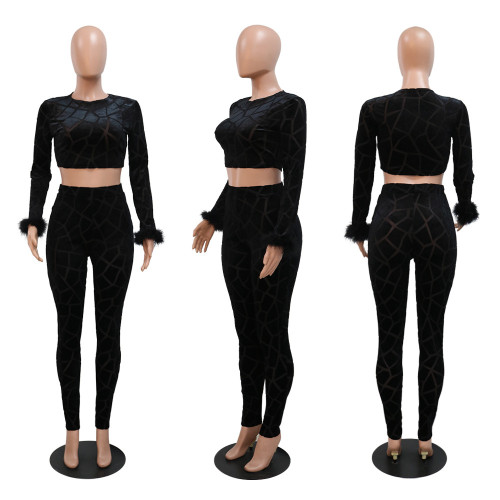 Long sleeved short top paired with slim fitting pencil pants fashion two-piece set