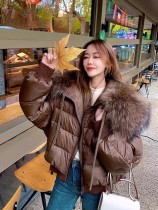 Short and thick oversized feather collar white duck down bread down jacket