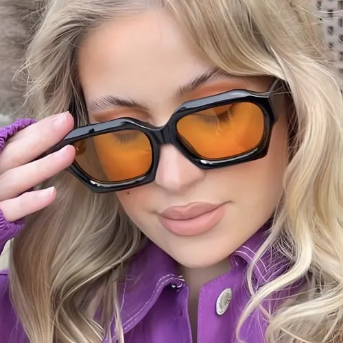 Polygonal irregular sunglasses