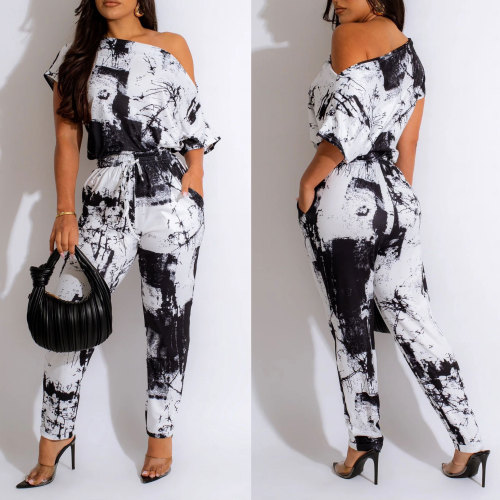 Printed short sleeved one shoulder elastic elastic slim fit jumpsuit