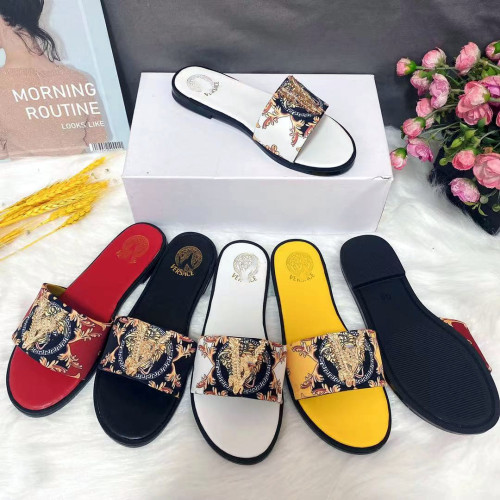V-buckle hardware decoration straight shaped slippers