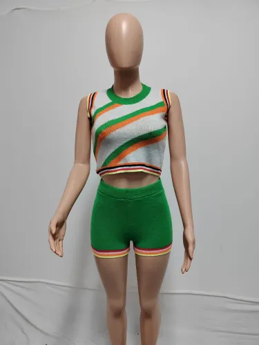 Women's sleeveless vest with high waist and hip lifting short knitted cover