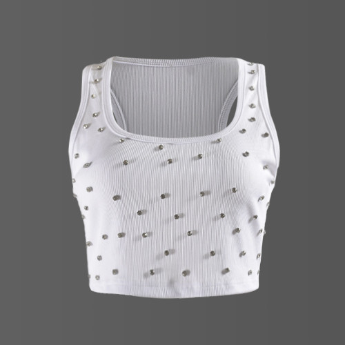 U-necked diamond navel revealing vest