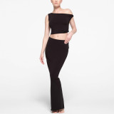 Sleeveless vest, buttocks wrapped long skirt, two-piece set