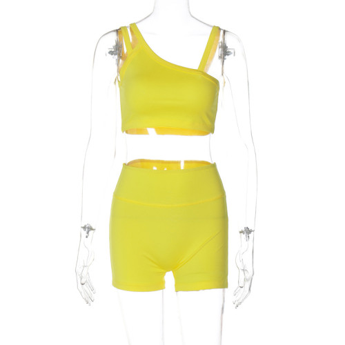 Slim fitting and hip lifting fashion yoga fitness set with suspender