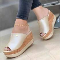 Slope heel thick soled women's slippers