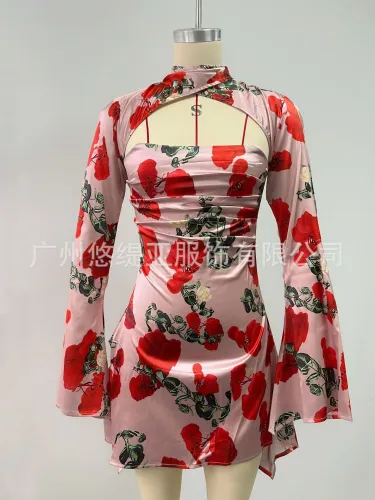 Hollow floral one-piece collar dress