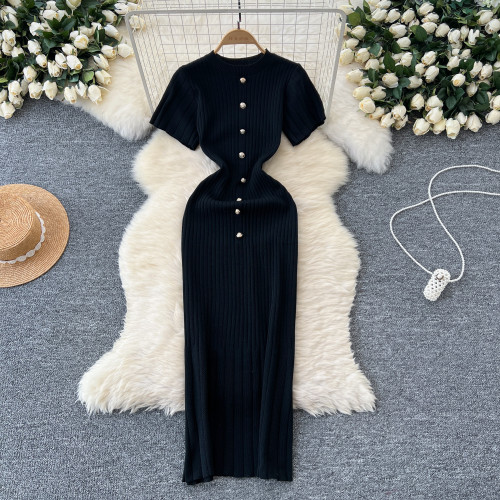 Round neck single breasted short sleeved mid length dress