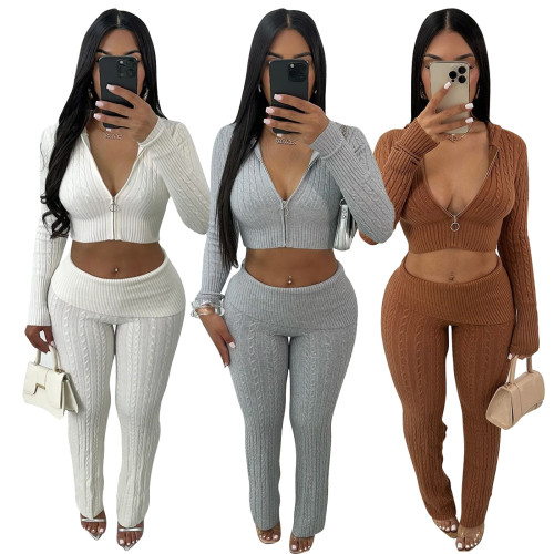 Women's knitted long sleeved two-piece set