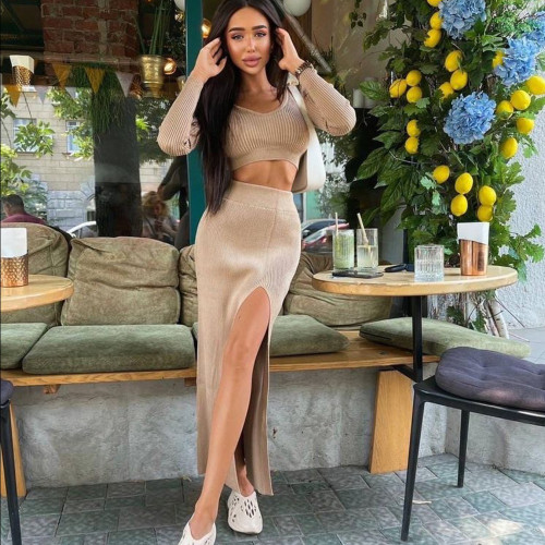 Long sleeved round neck short knit sweater top with slit skirt set