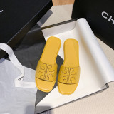 Ladies' one to one large flat slippers