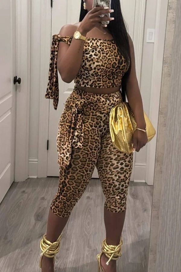 Leopard print elastic lace up cropped pants set