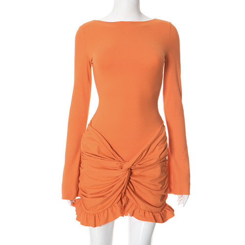 Round neck long sleeved hip hugging short dress