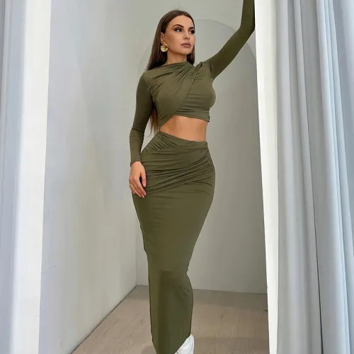 Round neck irregular long sleeved crop top half skirt two-piece set