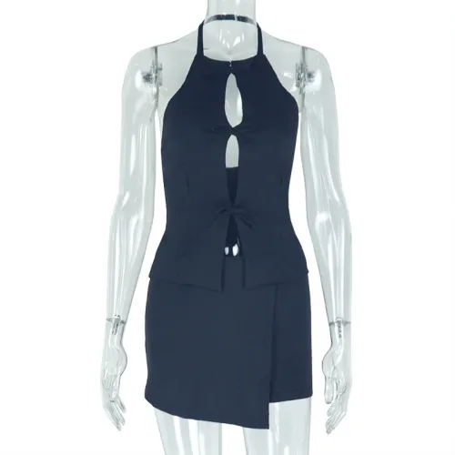 Hollow out pleated hip hugging skirt two-piece set