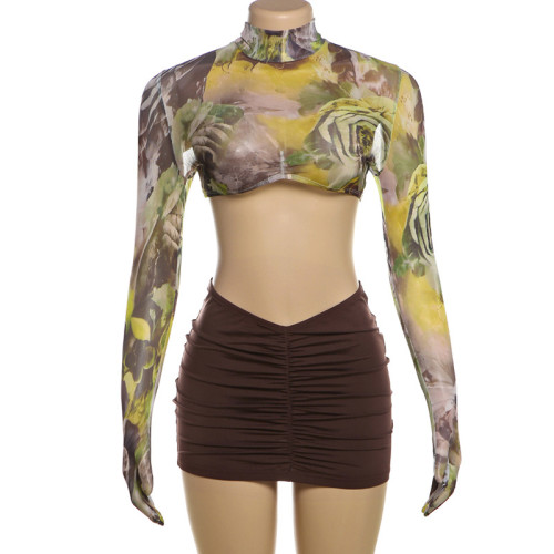Half high collar long sleeved gloves with exposed navel, hip hugging short skirt two-piece set