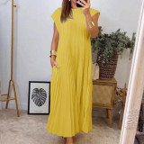 Round neck sleeveless pleated long dress