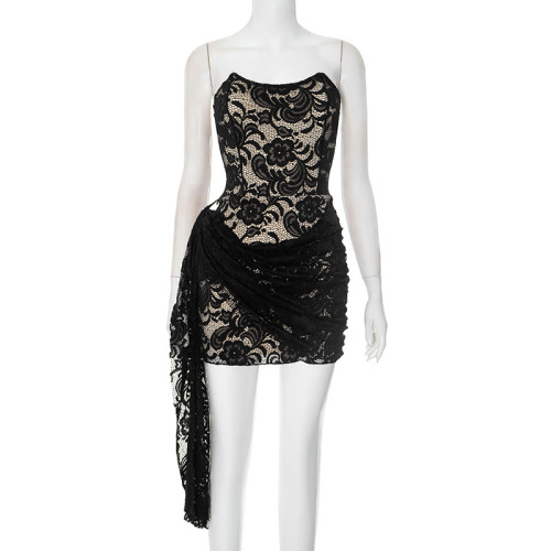 Lace ribbon strapless tight fitting hip hugging dress