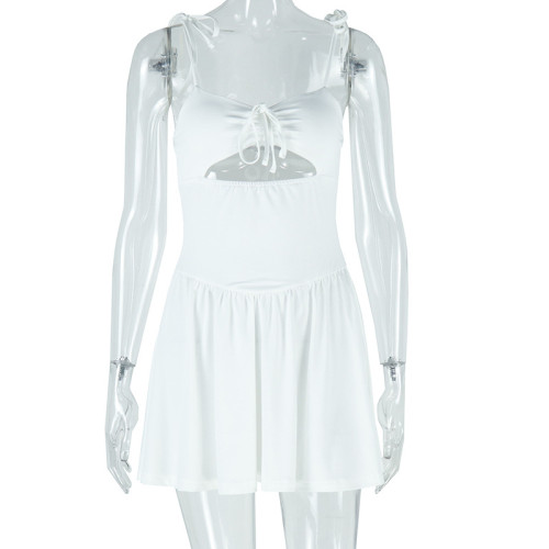 Sleeveless camisole lace up hollow dress