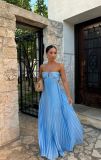 Solid color strapless pleated sleeveless camisole dress