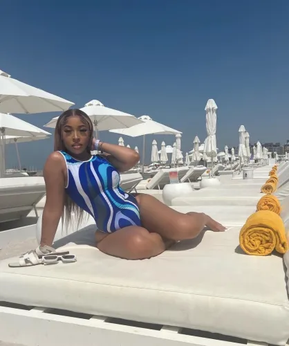 One-piece split bikini swimsuit