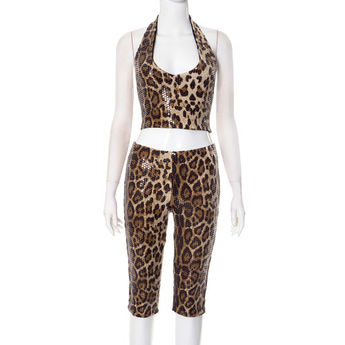 Hanging neck leopard print sequin large exposed backpack hip five quarter pants set