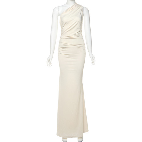 Slant shoulder single shoulder solid color dress