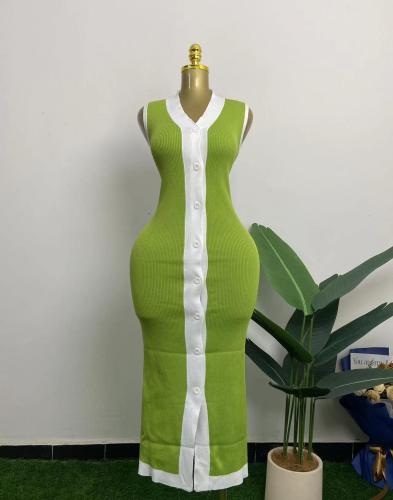 Color blocked threaded single breasted V-neck sleeveless elastic knit dress