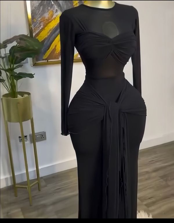 Long sleeved round neck tight fitting temperament long dress S-8794