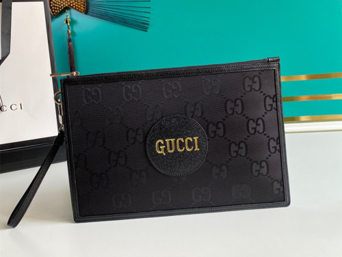 Gucci Off The Grid ポーチ