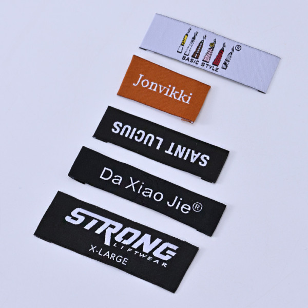 custom t shirt side neck fabric sewing Woven label rectangle private brand logo