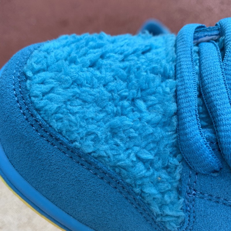 grateful dead x dunk low sb blue bear