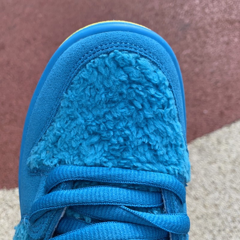 grateful dead x dunk low sb blue bear